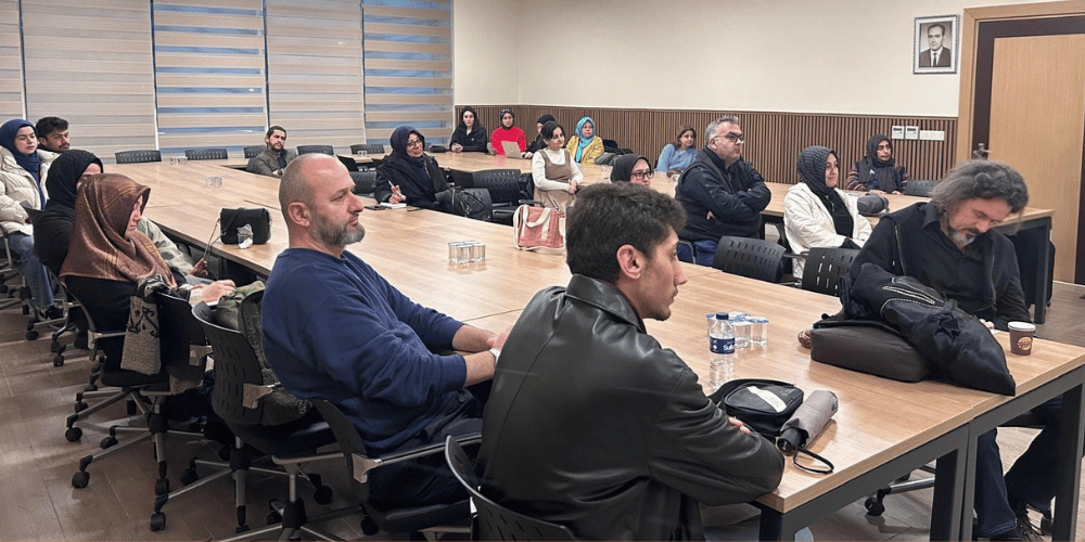 Eğitim Söyleşileri Reyhan Çınar'ın Katılımıyla Gerçekleşti